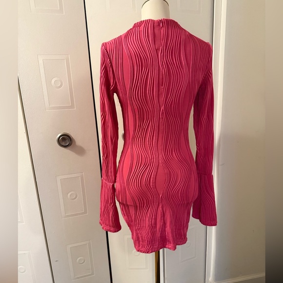 NWOT Pretty Little Thing Hot Pink Body Icon Dress S - Picture 4 of 7